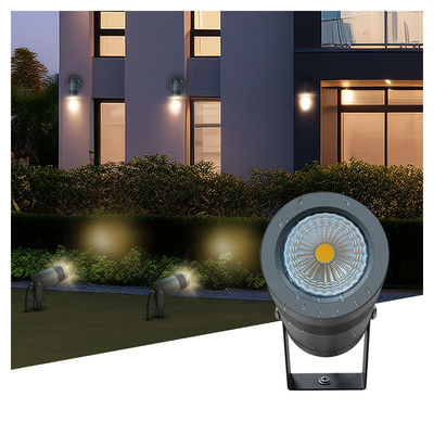 Une nouvelle projection de jardin avec des lumières à point pour éclairer votre paradis extérieur