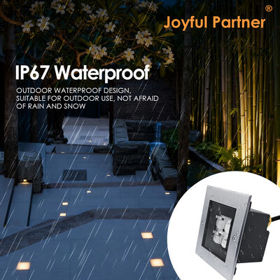 Square Steel Inground Up Light AC100-240V 4*2W LED 316 Trim en acier inoxydable avec 0.5M câble électrique