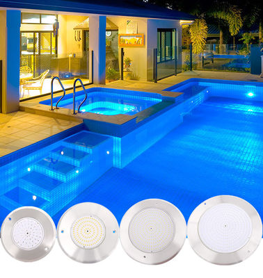 Lumière de piscine sous-marine
