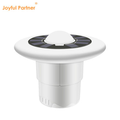 IP68 Écran de température à distance à charge résistant à l'eau RGB Solar Floating Pool Lights For Swimming Pool Party