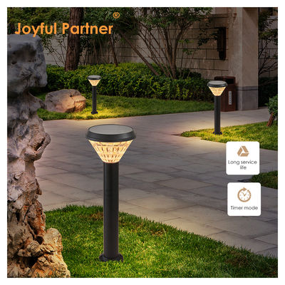 Super lumineux lampadaires solaires en aluminium matériau ABS + PC contrôle de la lumière intelligente blanc chaud pour le jardin paysager