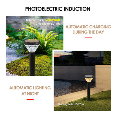 Éclairage solaire extérieur de jardin jusqu'à 12 heures de durée de vie Lentille en plastique Matériau en aluminium ABS Contrôle de la lumière avec Epistar SMD