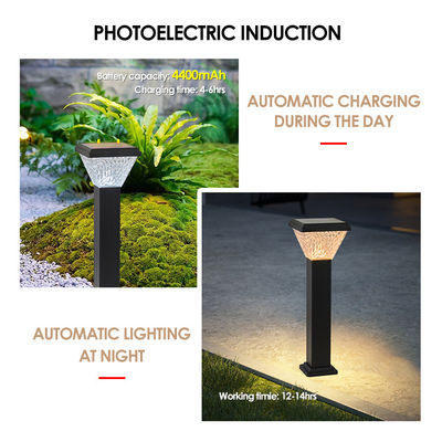 Lumière de route extérieure solaire LED 2024 IP65 haute luminosité Blanc RGB Couleur avec panneau solaire Chargement solaire
