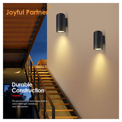 Lampe murale extérieure montée sur le mur vers le haut et vers le bas alliage d'aluminium extrudé 3000-6000K 18W 24W lampe murale extérieure Cob LED Noir Couleur du boîtier