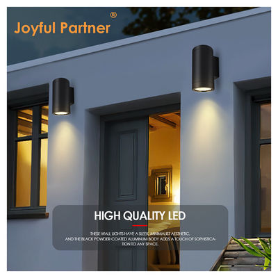 Lampe murale extérieure montée sur le mur vers le haut et vers le bas alliage d'aluminium extrudé 3000-6000K 18W 24W lampe murale extérieure Cob LED Noir Couleur du boîtier