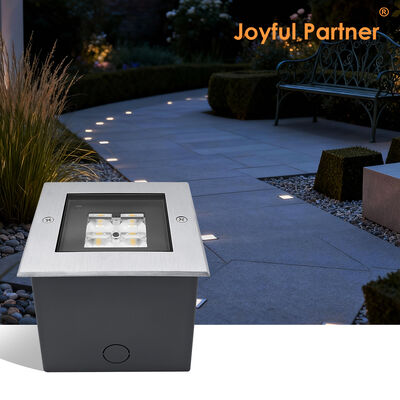 L'éclairage du pont de surface carré 125 * 125MM ADC12 Casement en aluminium à moulage sous pression LED SMD haute avec conception anti-éblouissement profonde