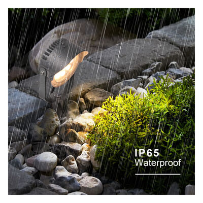 LED Garden Spot Light 12W 24W 36W Construit dans DMX512 pilote DC24V RGB3in1 Noir Corps de lampe en aluminium