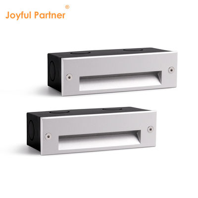 Rectangle 220V 5W LED Wall Pack Lumières IP65 3000K Éclairage extérieur de la passerelle
