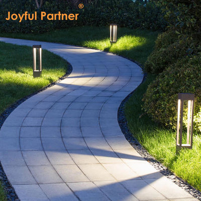 10W LED Carré Aluminium Moderne IP65 Résistant à l'eau Paysage Bollard Jardin Lumière Avec Base épaissississante